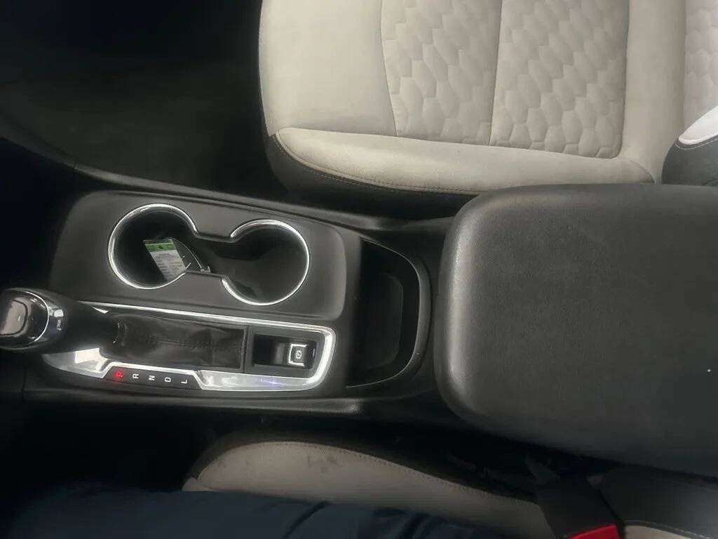 2019 Chevrolet Equinox Image 18