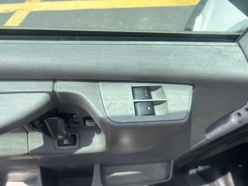 2014 GMC Savana Image 11