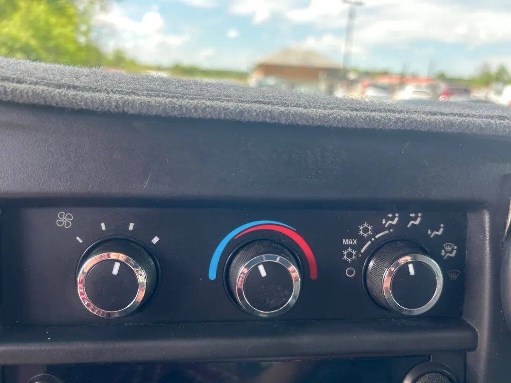 2014 GMC Savana Image 15