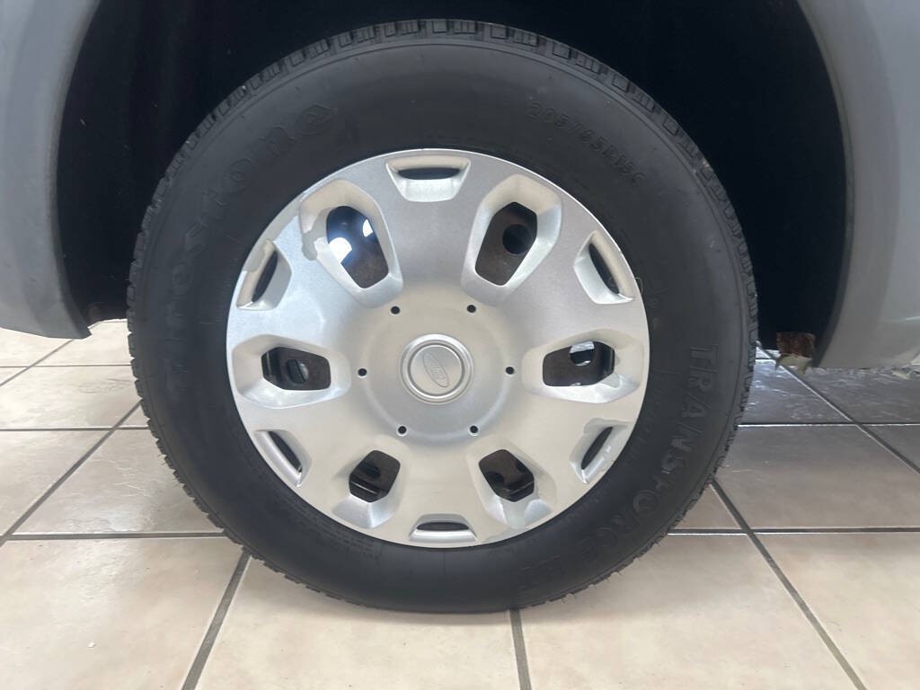 2010 Ford Transit Connect Image 26