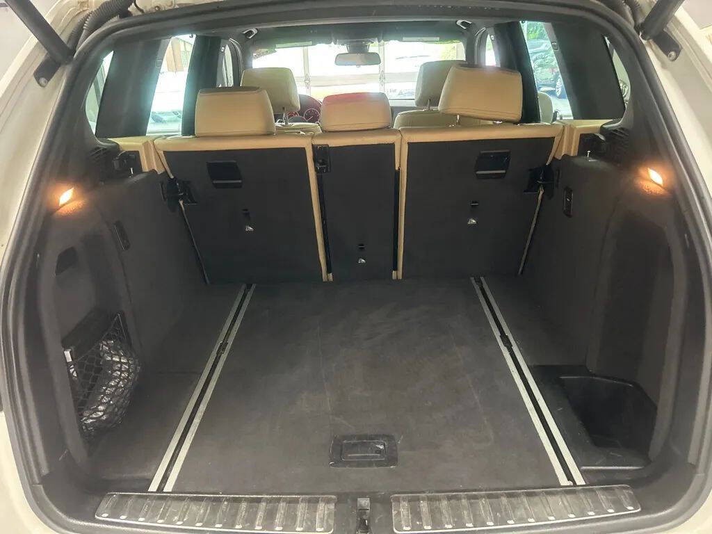 2017 BMW X3 Image 23