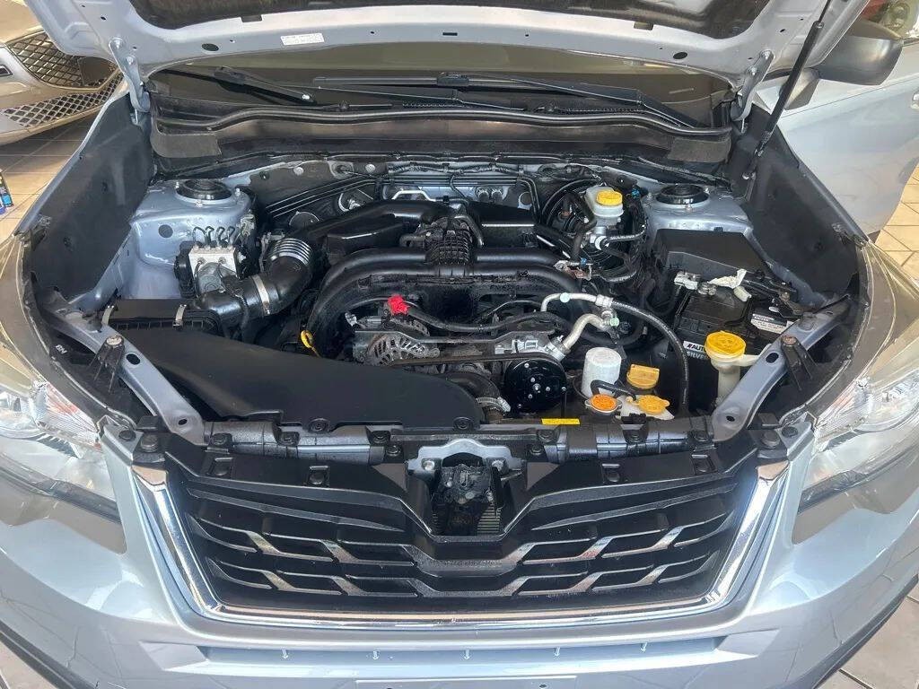 2017 Subaru Forester Image 7