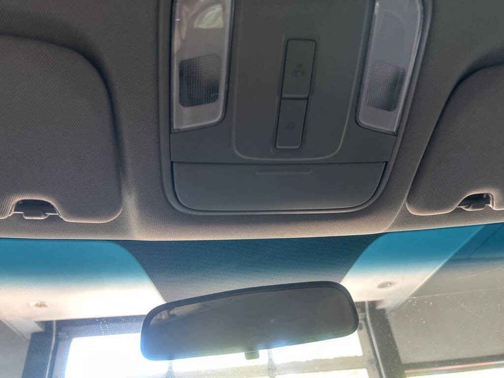 2015 Kia Sedona Image 19