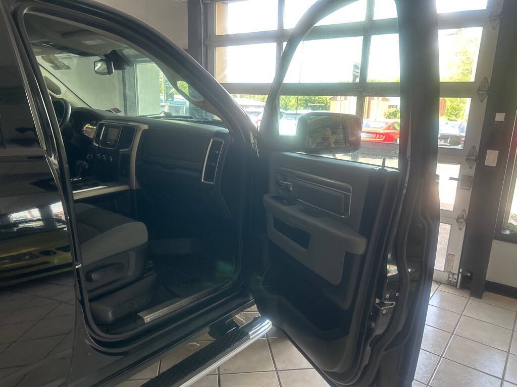 2013 RAM 1500 Image 29