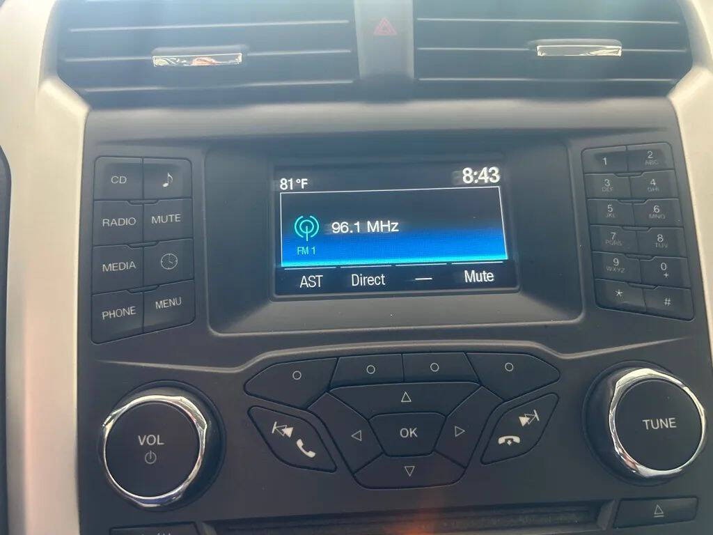 2016 Ford Fusion Image 14