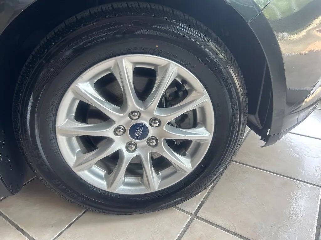 2016 Ford Fusion Image 30