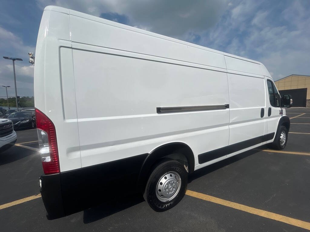 2022 RAM Promaster Image 4