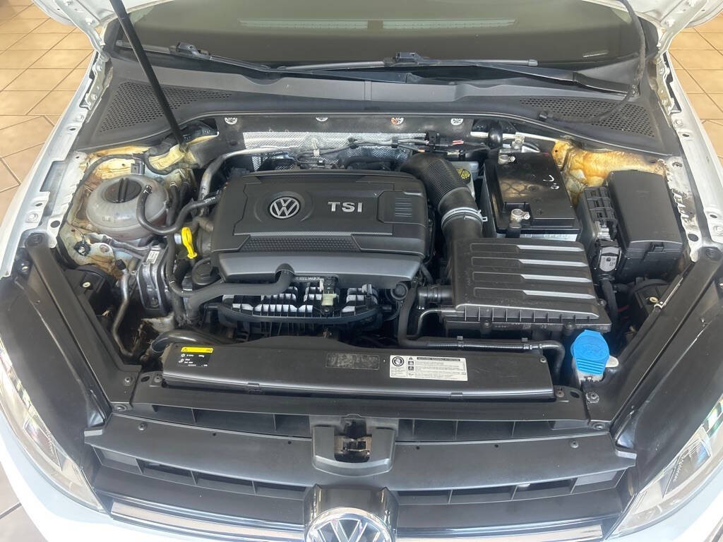 2015 Volkswagen Golf Image 7