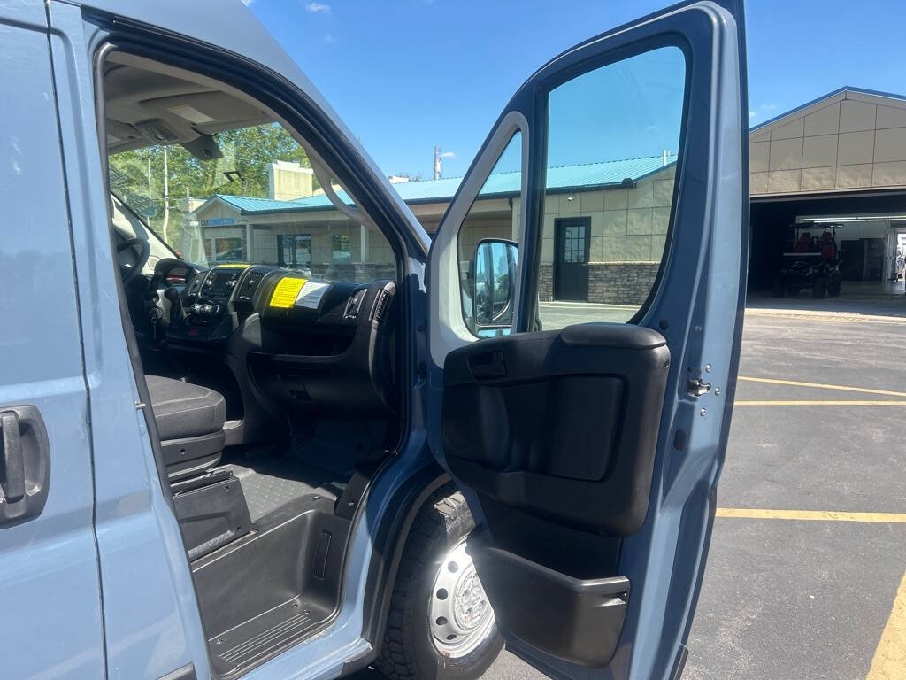2019 RAM Promaster Image 24