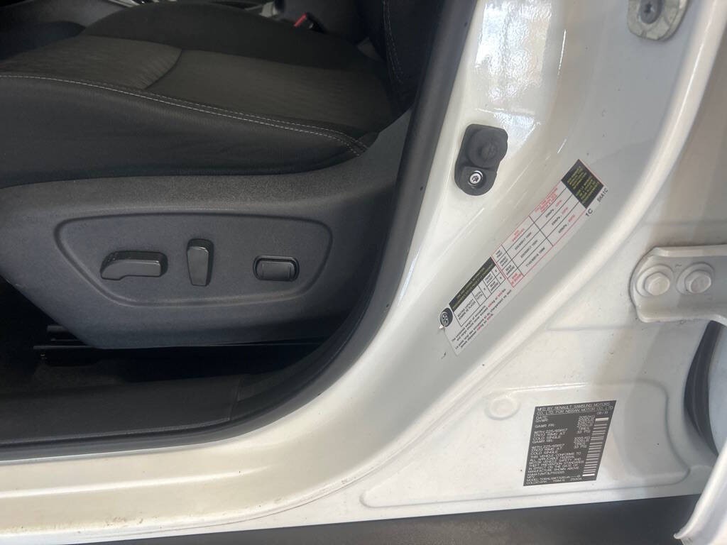 2020 Nissan Rogue Image 10