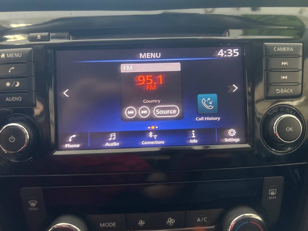 2020 Nissan Rogue Image 14