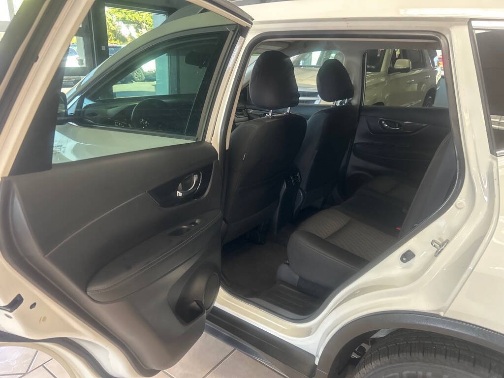 2020 Nissan Rogue Image 23