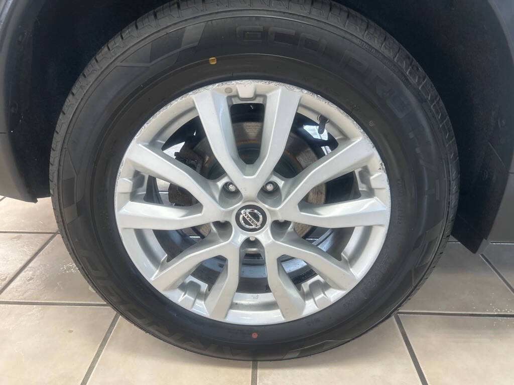 2020 Nissan Rogue Image 29