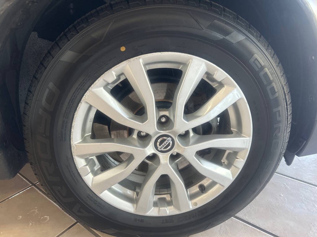 2020 Nissan Rogue Image 30