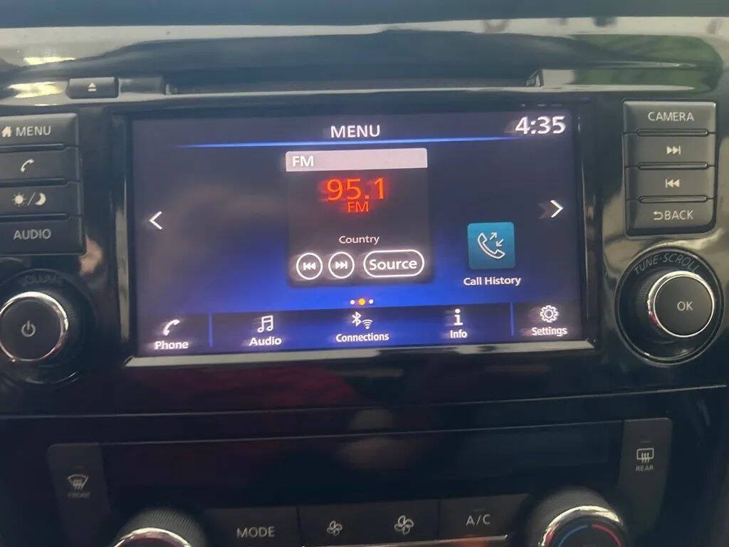 2020 Nissan Rogue Image 14