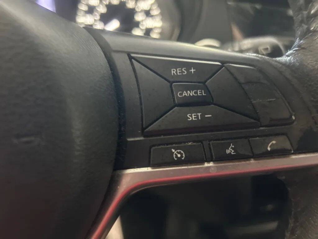 2020 Nissan Rogue Image 19