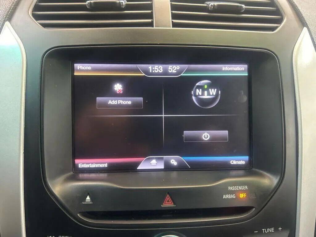 2012 Ford Explorer Image 15