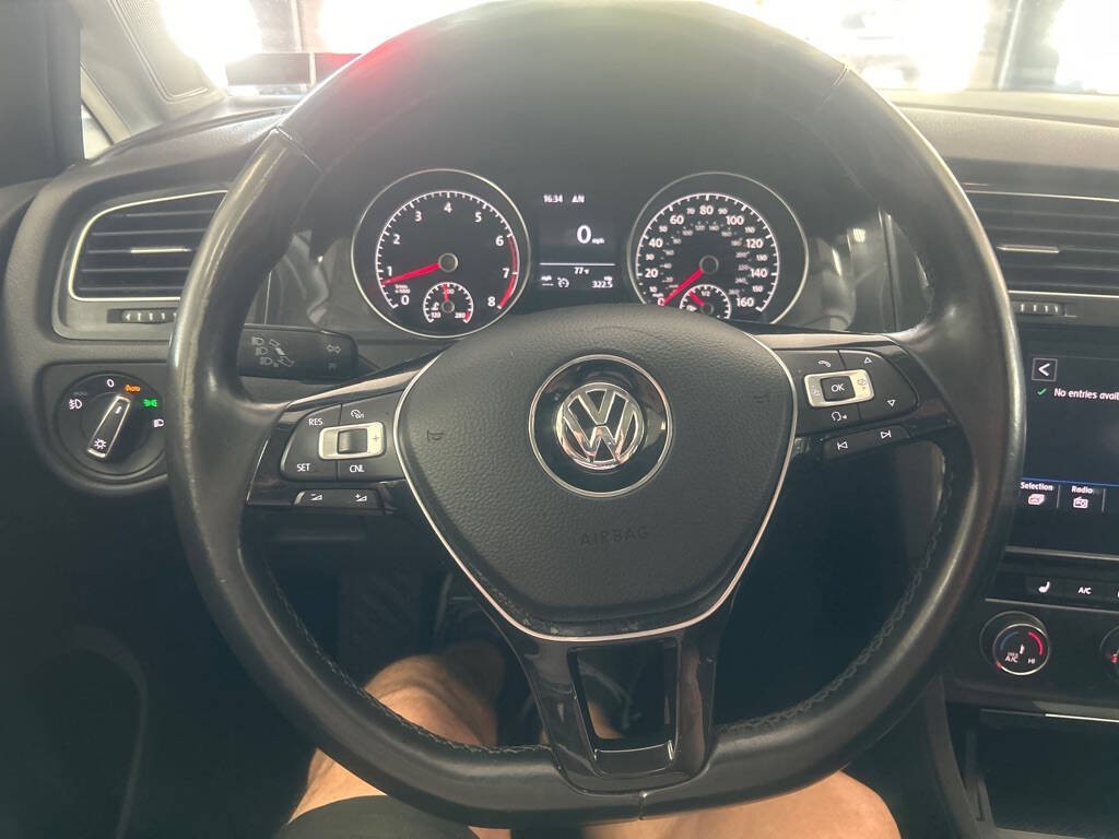 2018 Volkswagen Golf Image 12