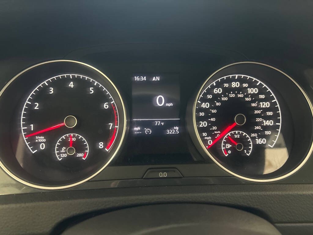 2018 Volkswagen Golf Image 13