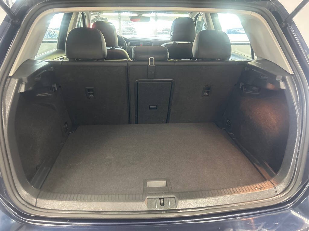 2018 Volkswagen Golf Image 27
