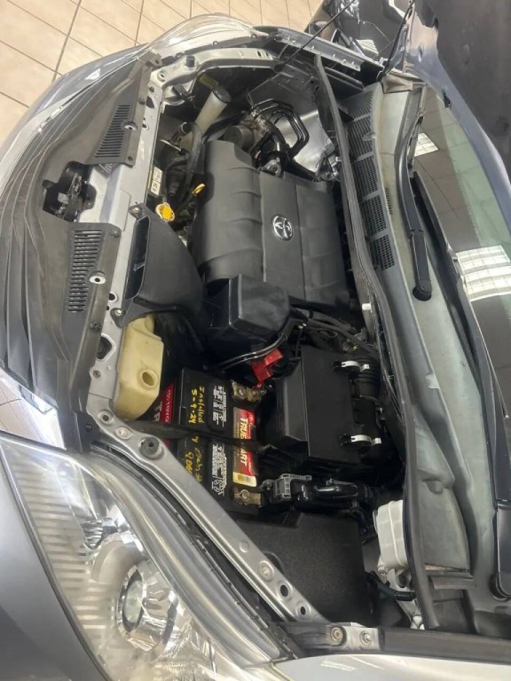 2014 Toyota Sienna Image 8