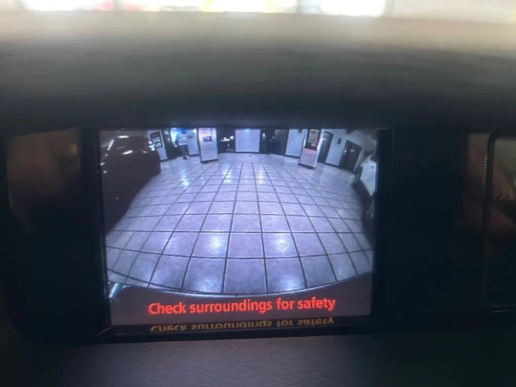 2014 Toyota Sienna Image 15