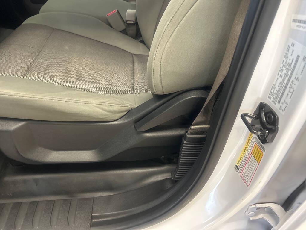 2017 Ford F-150 Image 9