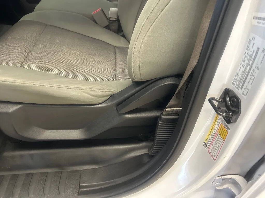 2017 Ford F-150 Image 9