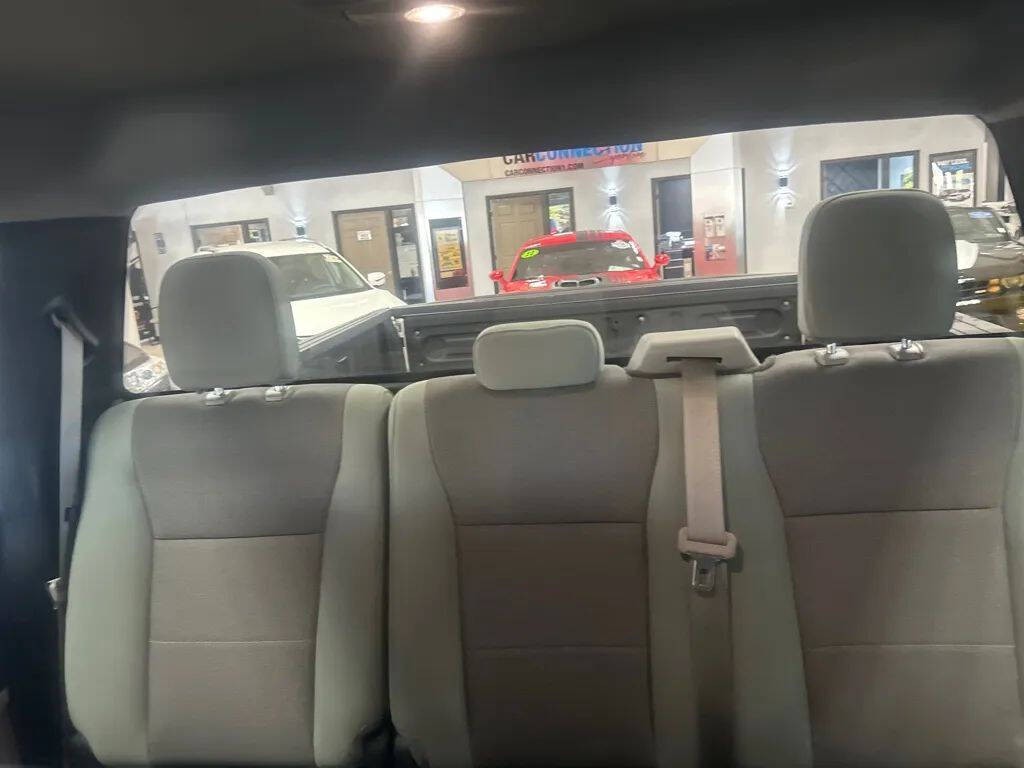 2017 Ford F-150 Image 22