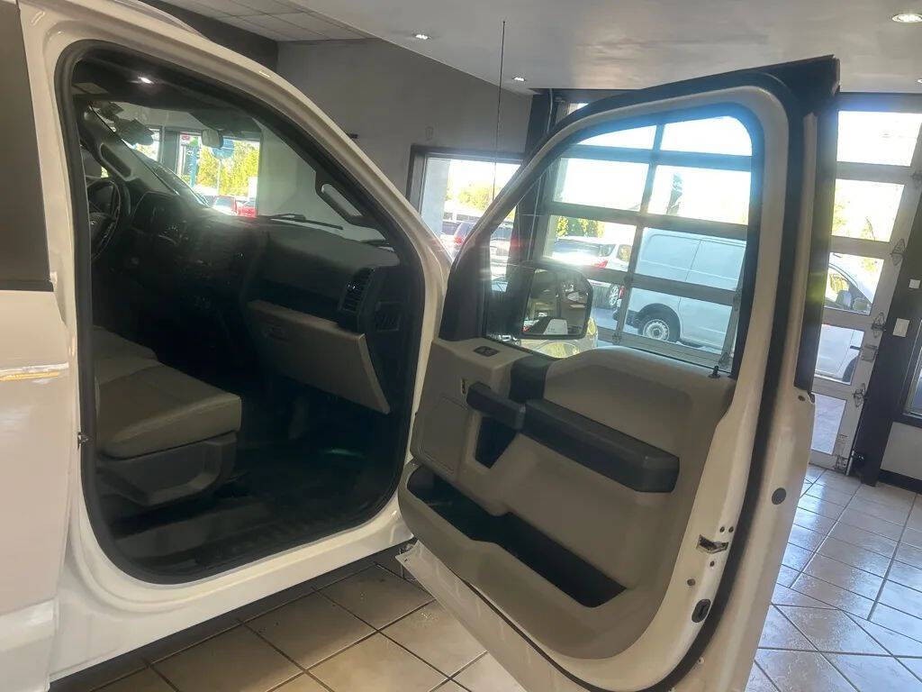 2017 Ford F-150 Image 26