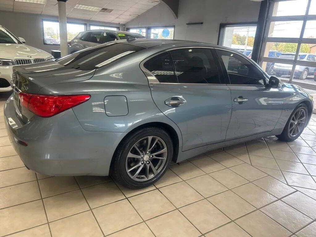 2017 INFINITI Q50 Image 4