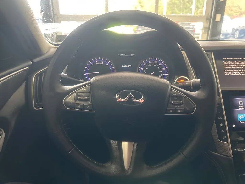 2017 INFINITI Q50 Image 12