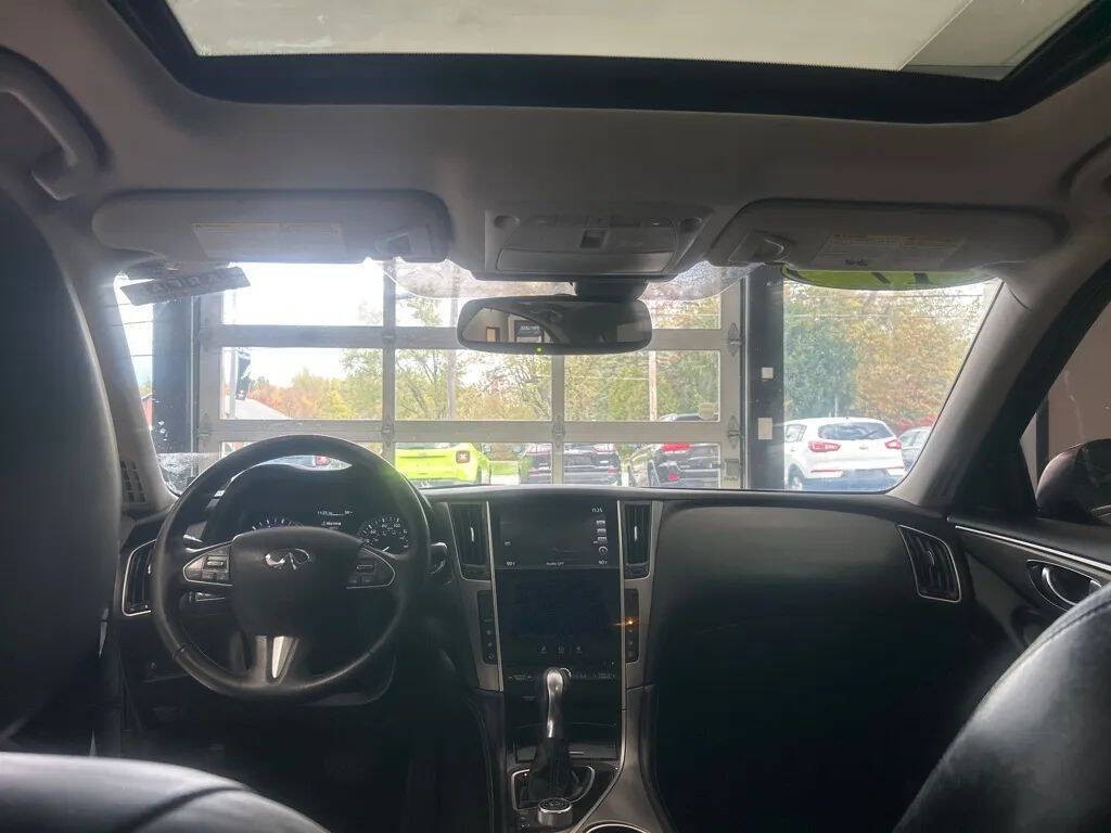 2017 INFINITI Q50 Image 20