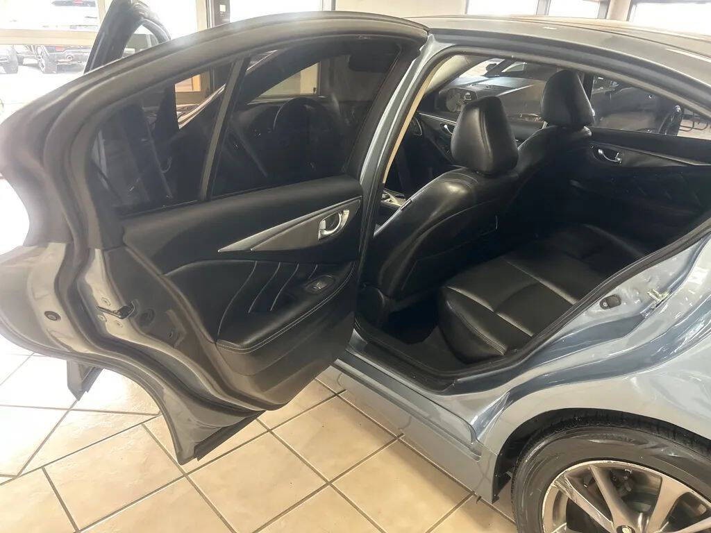 2017 INFINITI Q50 Image 21