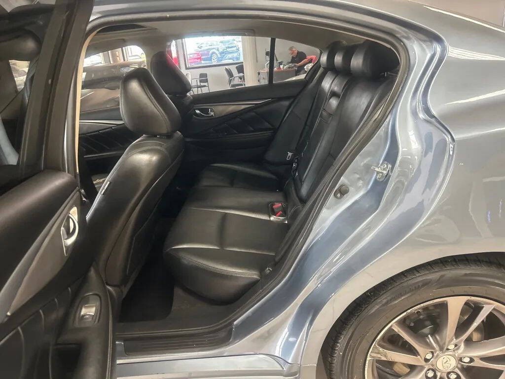 2017 INFINITI Q50 Image 22