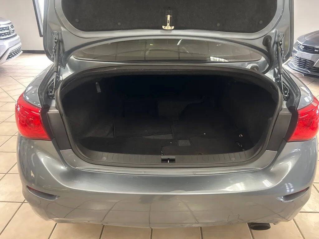 2017 INFINITI Q50 Image 24