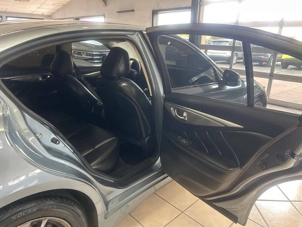 2017 INFINITI Q50 Image 25