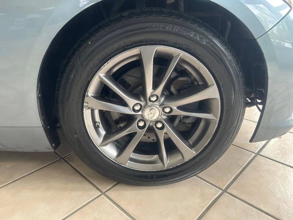 2017 INFINITI Q50 Image 29