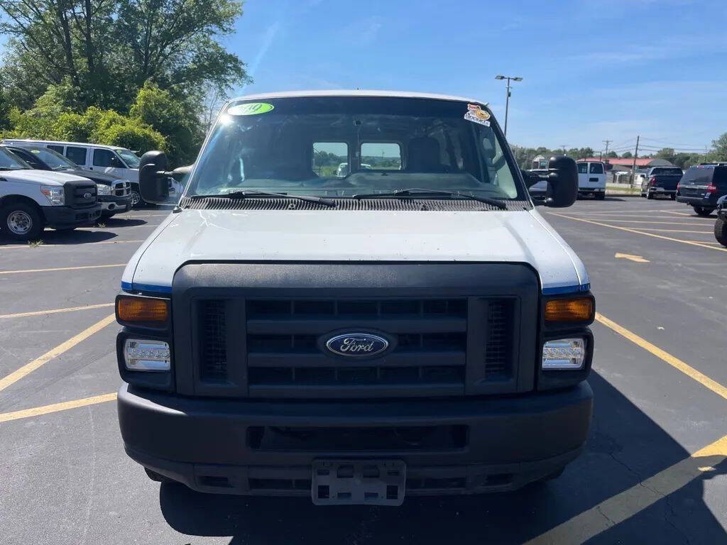 2009 Ford E-Series Image 6