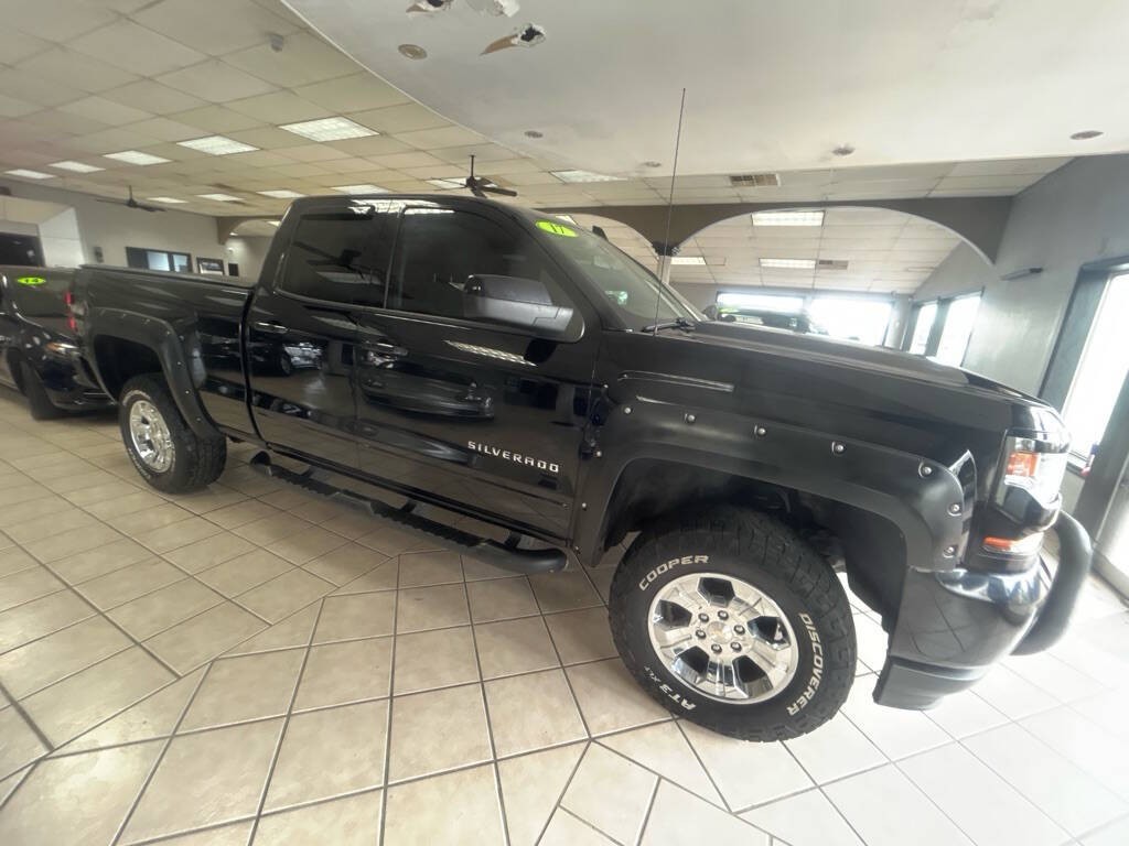 2017 Chevrolet Silverado 1500 Image 5