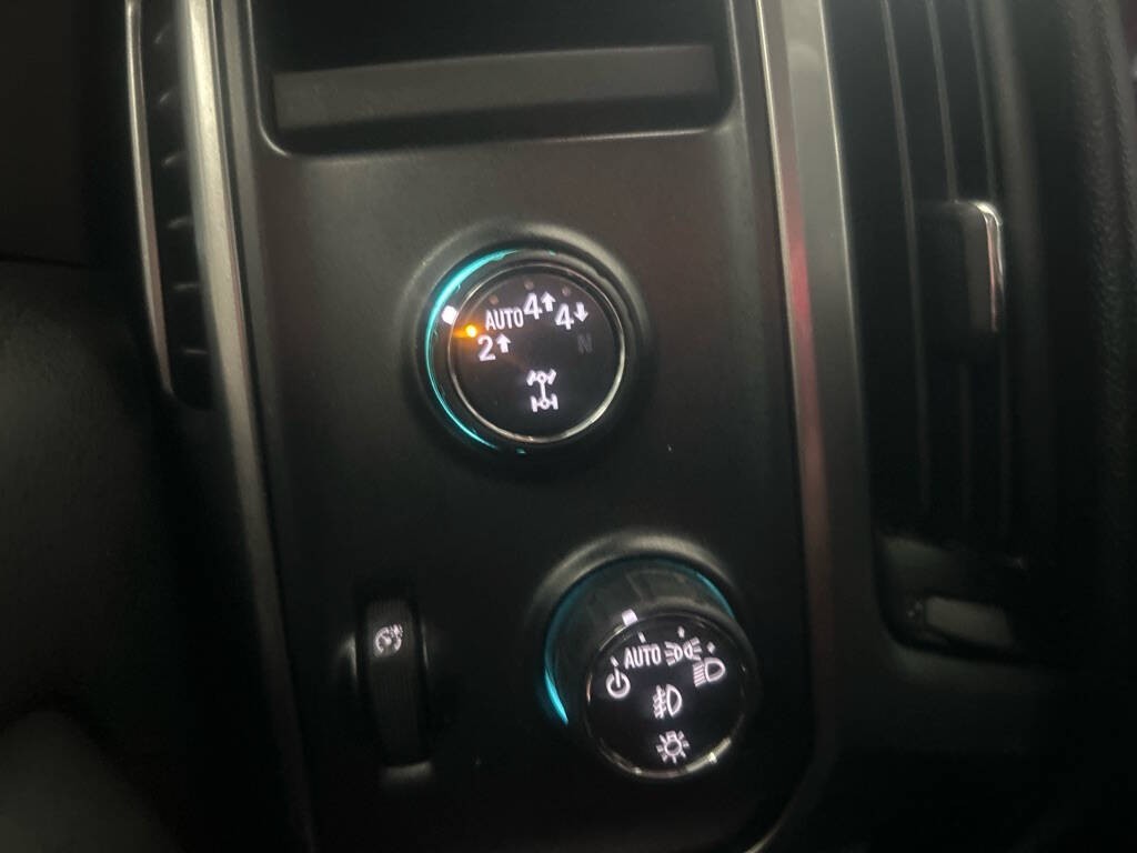 2017 Chevrolet Silverado 1500 Image 18