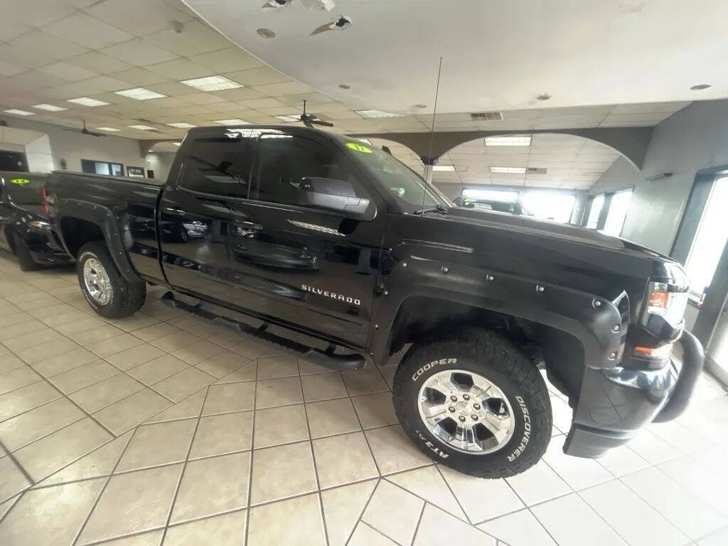 2017 Chevrolet Silverado 1500 Image 5