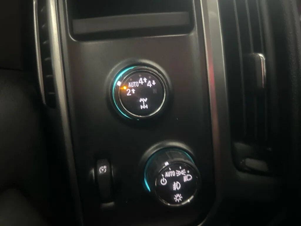 2017 Chevrolet Silverado 1500 Image 18