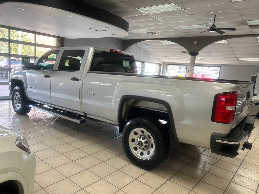 2018 GMC Sierra 2500 Image 2