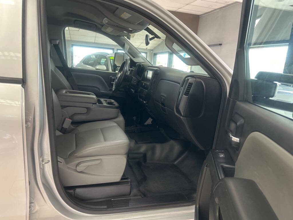 2018 GMC Sierra 2500 Image 27