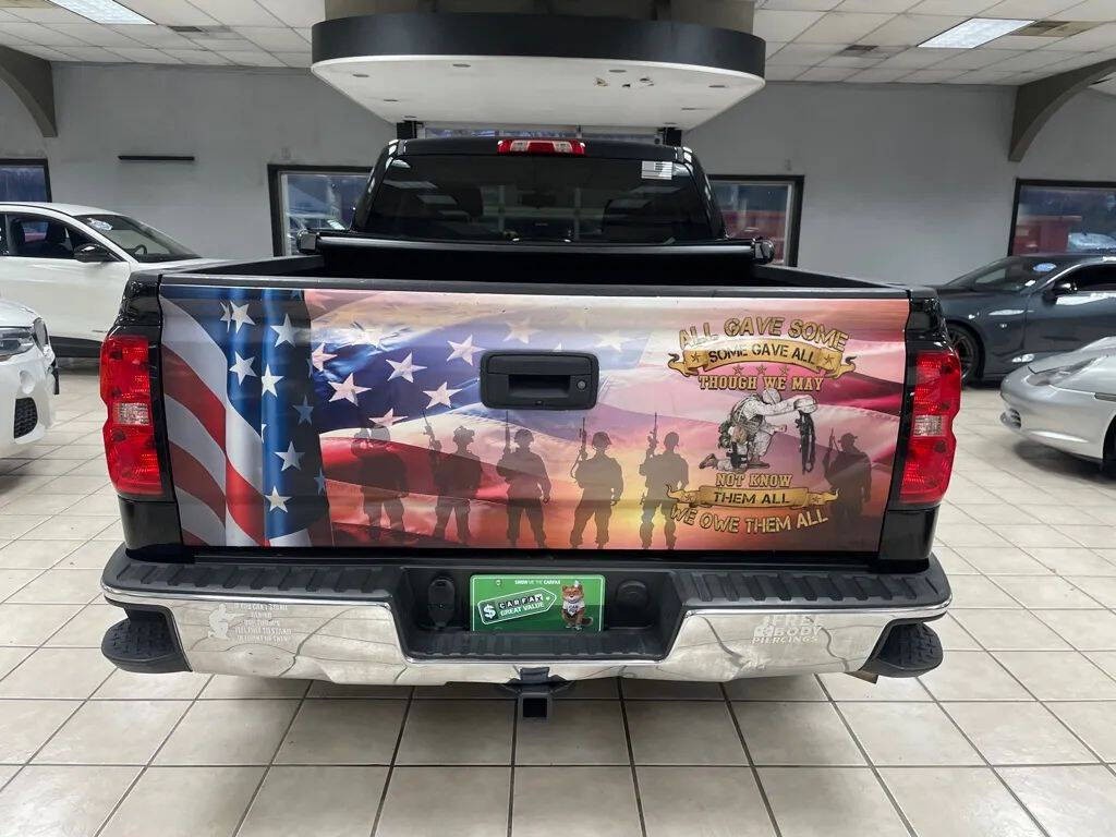 2018 Chevrolet Silverado 1500 Image 3