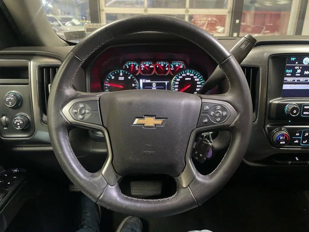 2018 Chevrolet Silverado 1500 Image 12