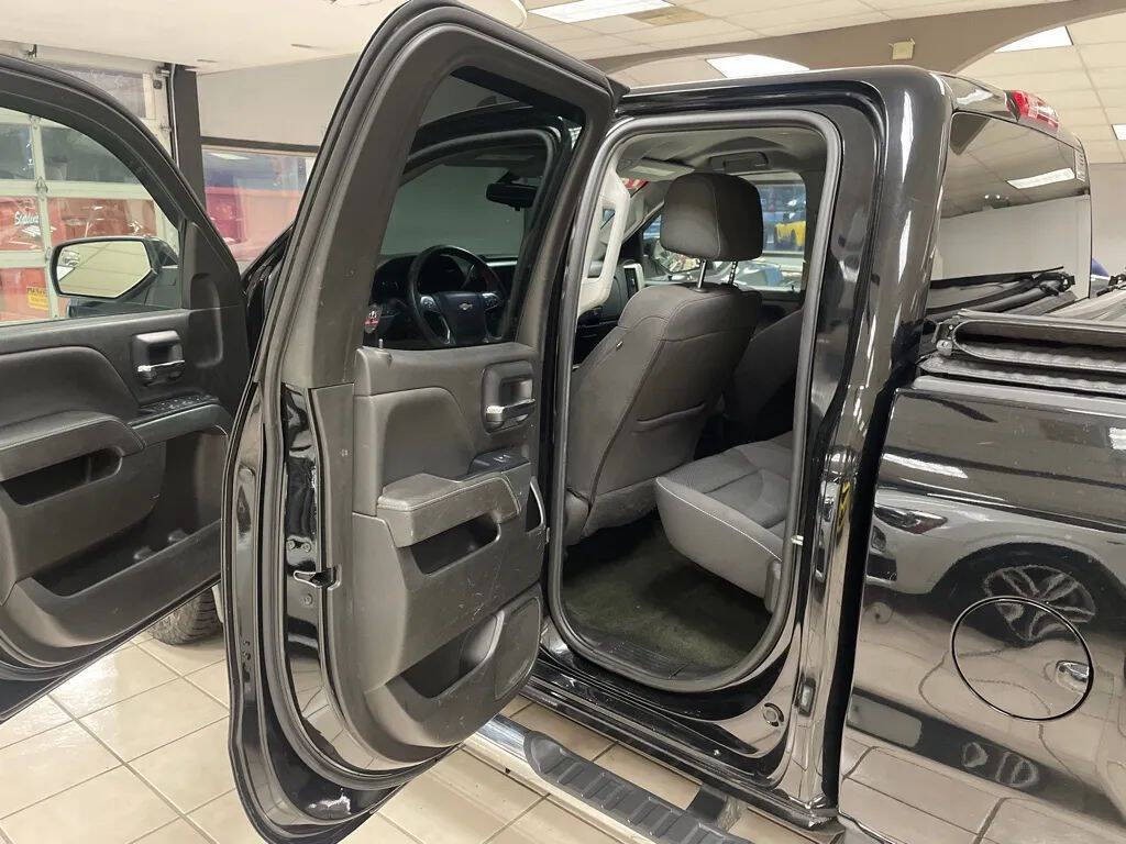 2018 Chevrolet Silverado 1500 Image 17