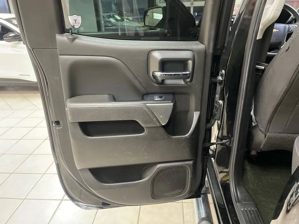 2018 Chevrolet Silverado 1500 Image 18