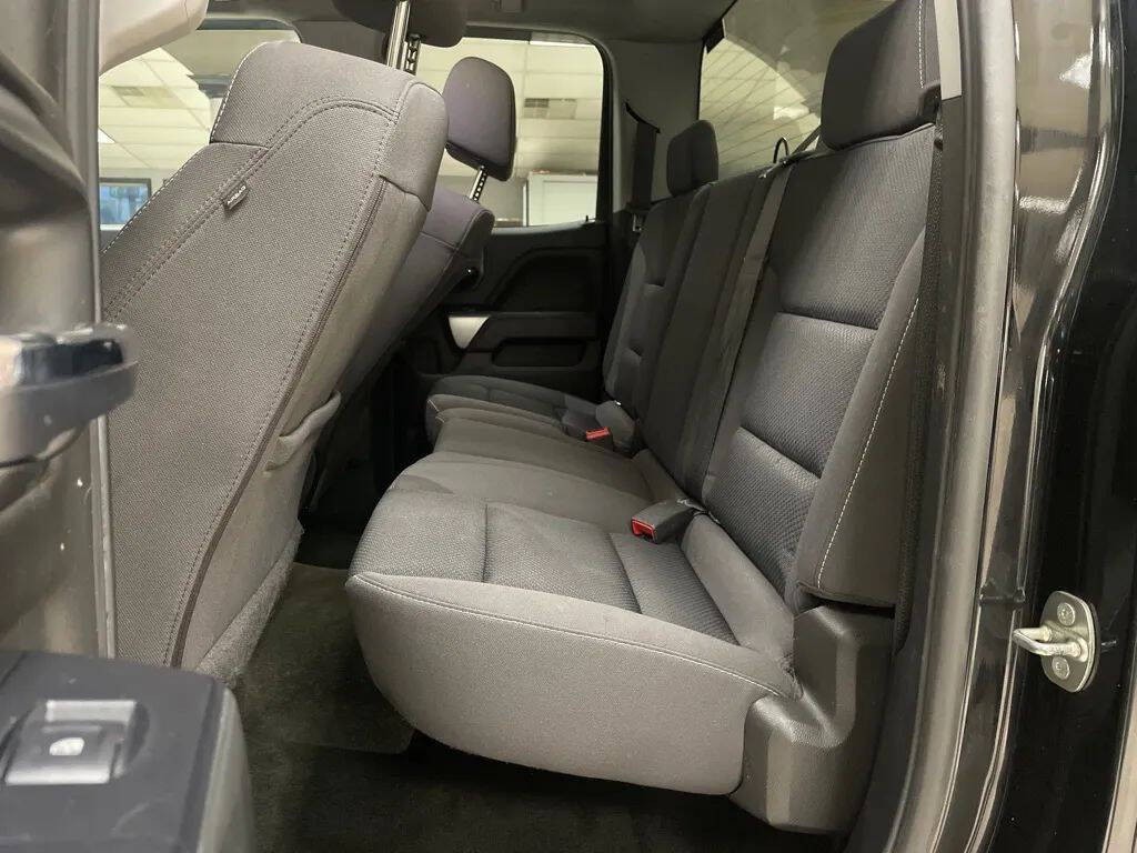 2018 Chevrolet Silverado 1500 Image 19